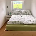 Danner Familien-ferienwohnungen - Ruhige Lage, 650 M Zum Attersee & Zentral In