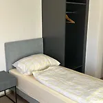 Danner Familien-ferienwohnungen - Ruhige Lage, 650 M Zum Attersee & Zentral In