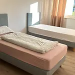 Apartamento Danner Familien-ferienwohnungen - Ruhige Lage, 650 M Zum Attersee & Zentral In Schörfling