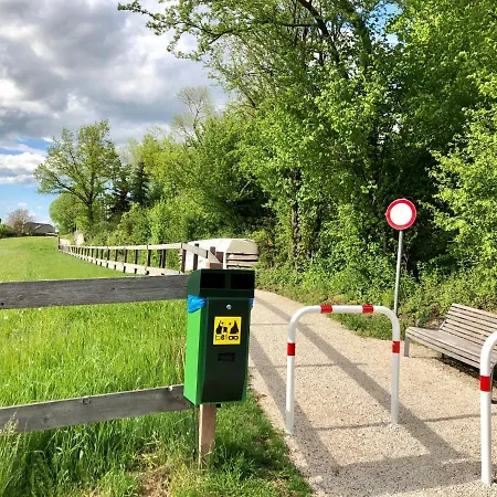 Danner Familien-ferienwohnungen - Ruhige Lage, 650 M Zum Attersee & Zentral In * Schoerfling