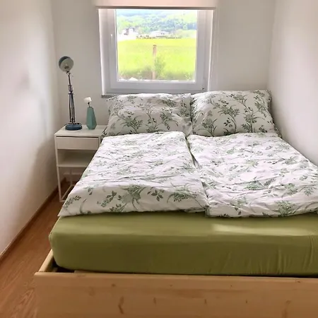 Danner Familien-ferienwohnungen - Ruhige Lage, 650 M Zum Attersee & Zentral In