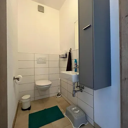Danner Familien-ferienwohnungen - Ruhige Lage, 650 M Zum Attersee & Zentral In Apartament *
