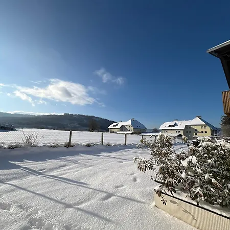 Danner Familien-ferienwohnungen - Ruhige Lage, 650 M Zum Attersee & Zentral In * Schörfling