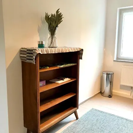 Danner Familien-ferienwohnungen - Ruhige Lage, 650 M Zum Attersee & Zentral In *