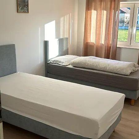 Lejlighed Danner Familien-ferienwohnungen - Ruhige Lage, 650 M Zum Attersee & Zentral In *