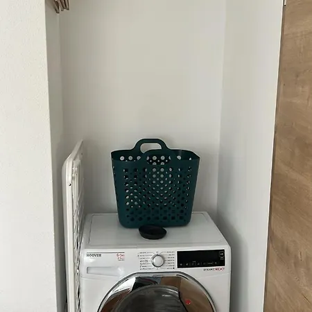 Danner Familien-ferienwohnungen - Ruhige Lage, 650 M Zum Attersee & Zentral In שורפלינג