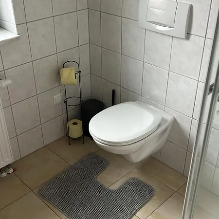 Danner Familien-ferienwohnungen - Ruhige Lage, 650 M Zum Attersee & Zentral In