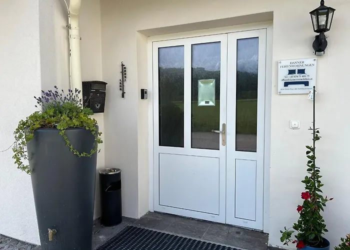 Danner Familien-ferienwohnungen - Ruhige Lage, 650 M Zum Attersee & Zentral In * Schörfling