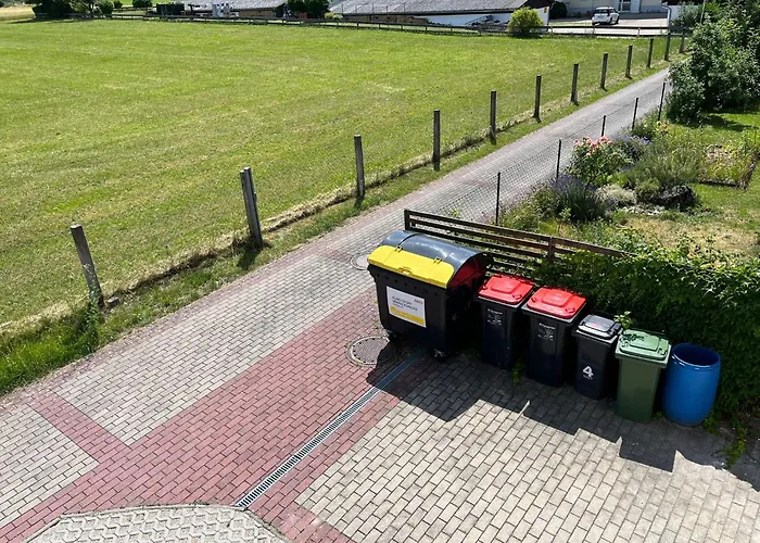 Danner Familien-ferienwohnungen - Ruhige Lage, 650 M Zum Attersee & Zentral In Apartamento